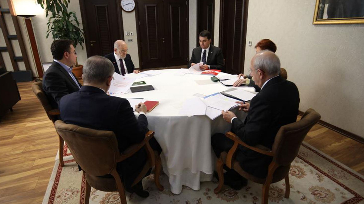 Dikkat �eken tepki: Bu �lkeyi 7'li ma�a eliyle d�� mihraklara yedirmeyece�iz