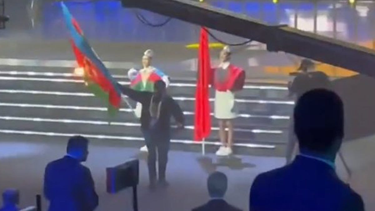 Ermenistan'da al�ak provokasyon! Azerbaycanl� sporcular �lkelerine d�nd�