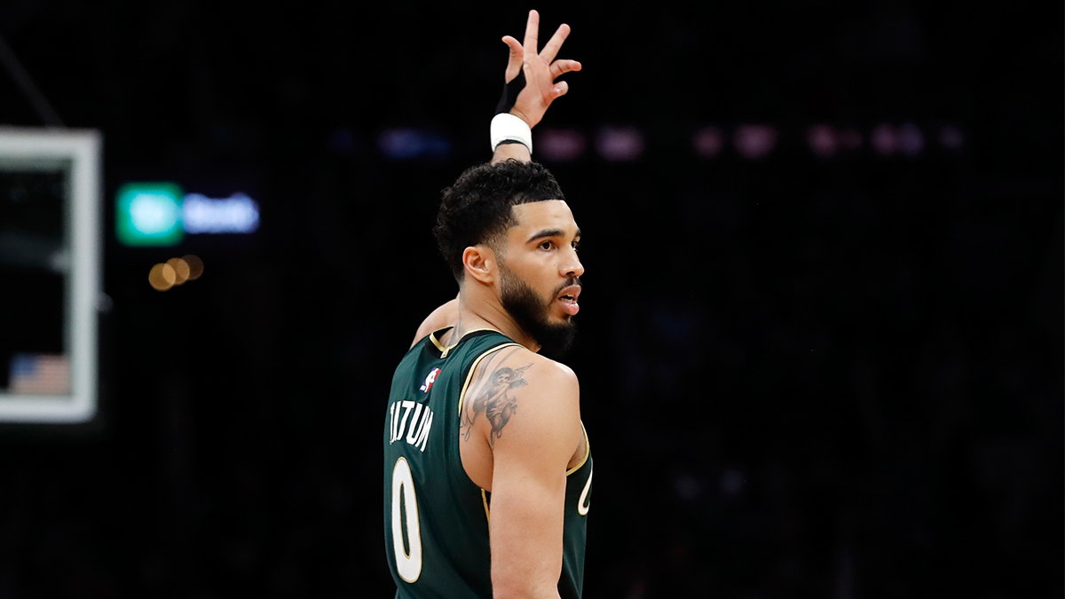 Boston Celtics, Atlanta Hawks kar��s�nda zorlanmad�