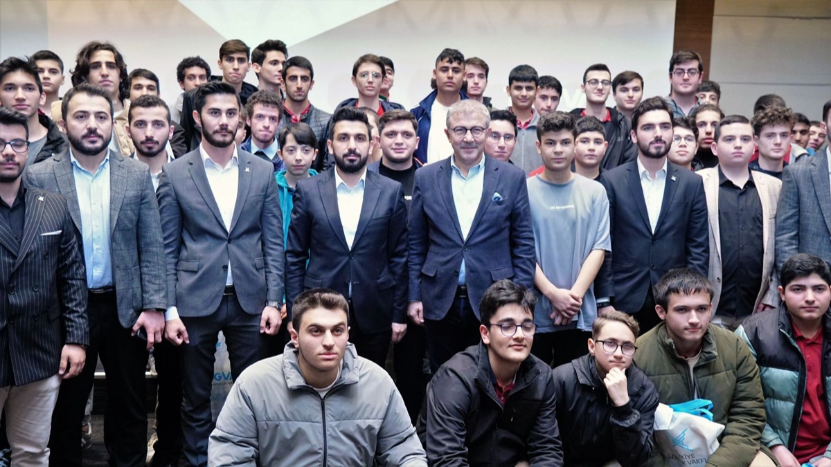 Bir Osmanl gelenei Enderun Okullar 81 ilde alyor