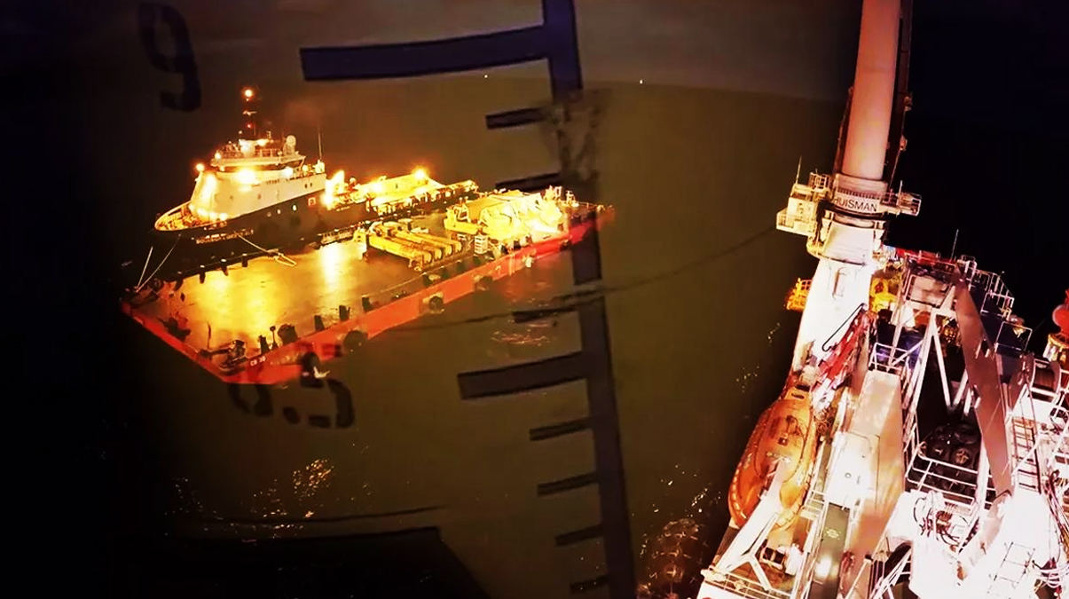 Bakan D�nmez a��klad�: 30 saatte karaya ula�acak