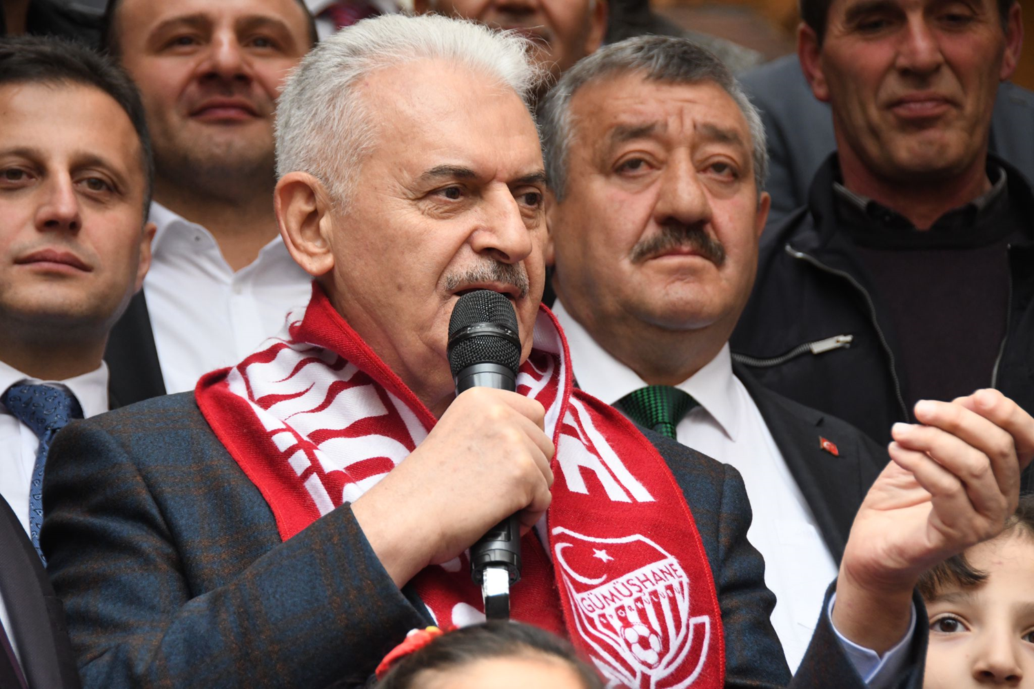 Binali Y�ld�r�m: T�rkiye 100 y�ll�k kalk�nmas�n� 20 y�la s��d�rd�