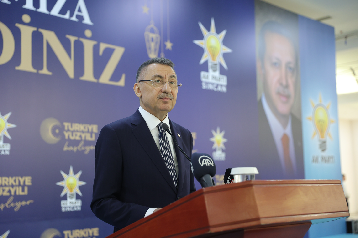 Cumhurba�kan� Yard�mc�s� Oktay: Bizim m�cadelemiz ter�r �rg�tleriyledir