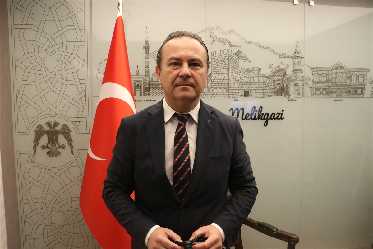 Prof. Dr. �zener'den 'Kahramanmara�' a��klamas�: �n�m�zdeki birka� y�zy�l i�in en g�venli yerler, depremin oldu�u yerler