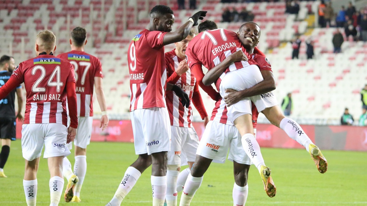 Ma sonucu: Sivasspor 4-1 Trabzonspor
