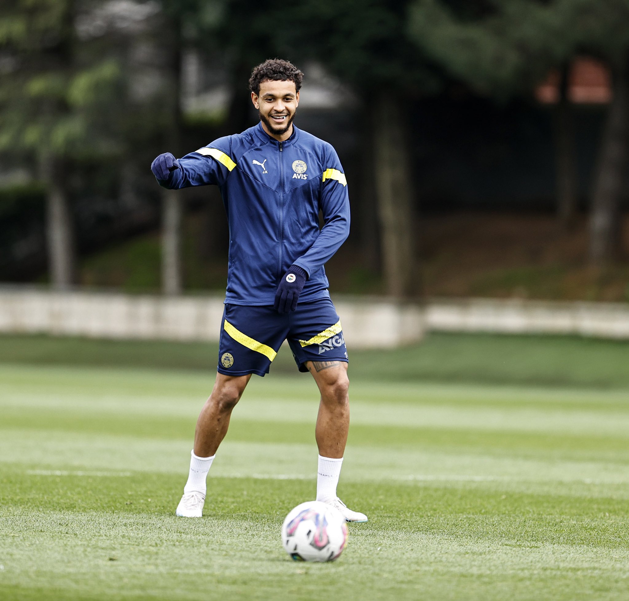 Fenerbah�e'de �stanbulspor mesaisi ba�lad�