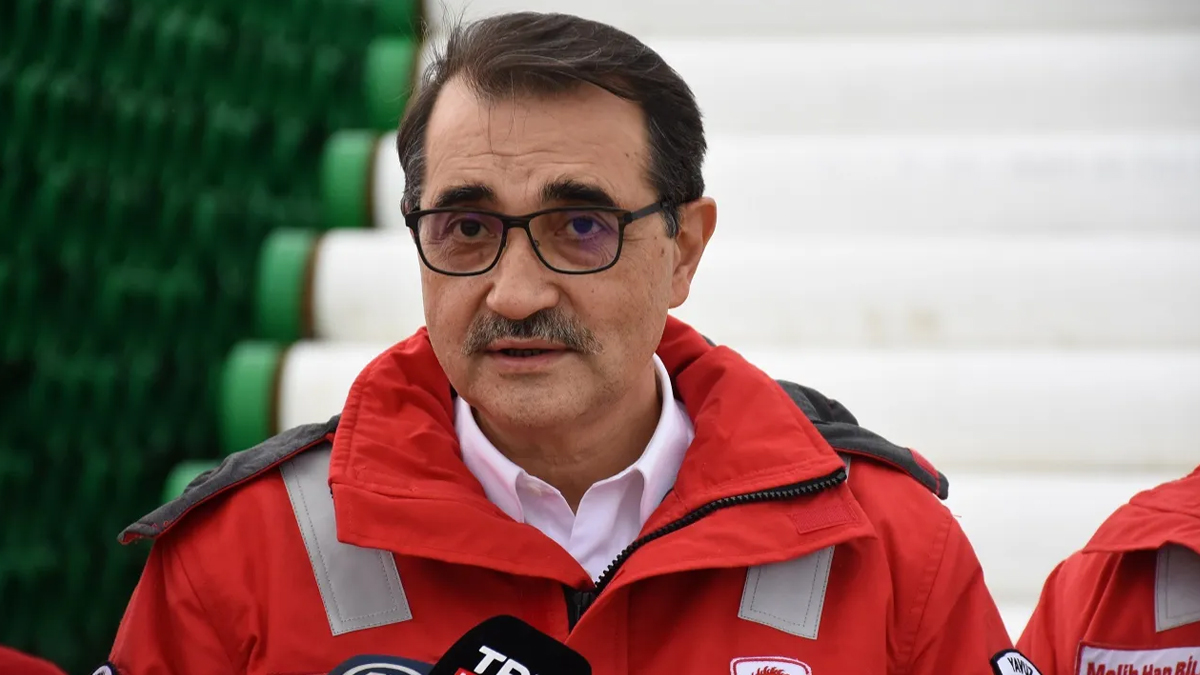 Bakan D�nmez: Konutlar�n 35 y�ll�k ihtiyac�n� kar��layacak