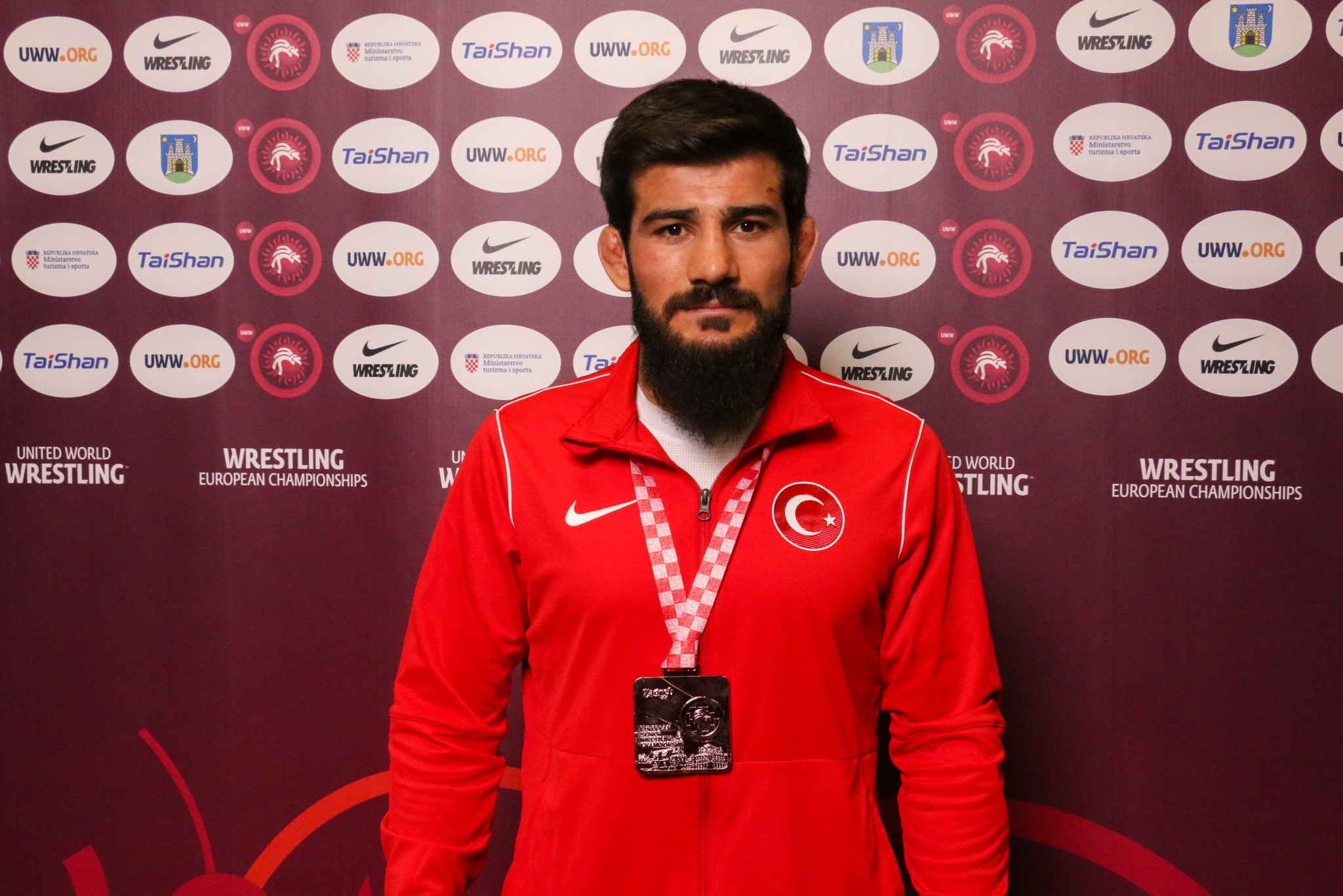 Soner Demirta�: �lkeme madalya kazand�rd���m i�in mutluyum