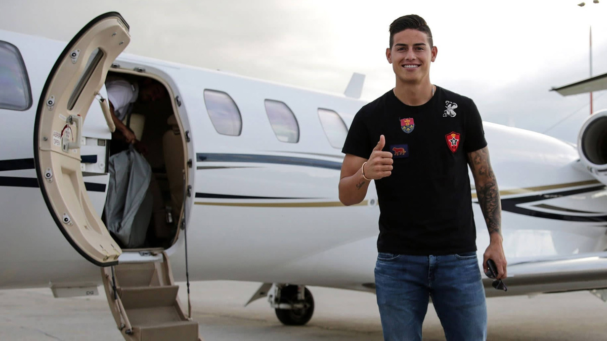 Yeni sezonun ilk transferi James Rodriguez! Havaliman�nda unutulmaz kar��lama...