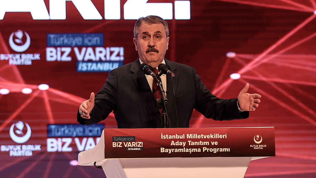 BBP Lideri Destici'den K�l��daro�lu'na: �nsan bundan da m� gurur duymaz?