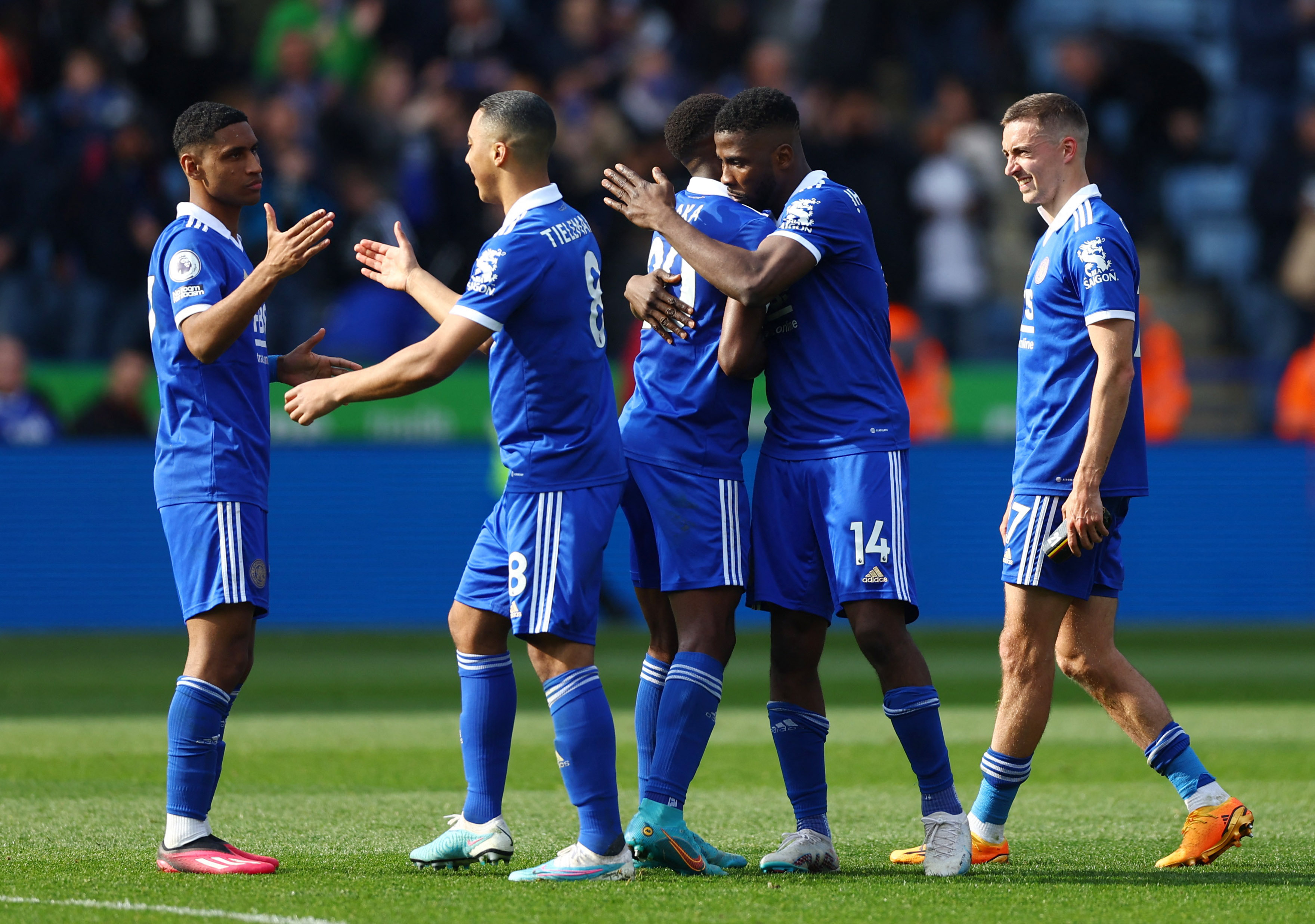 Leicester City evinde 2 golle kazand�