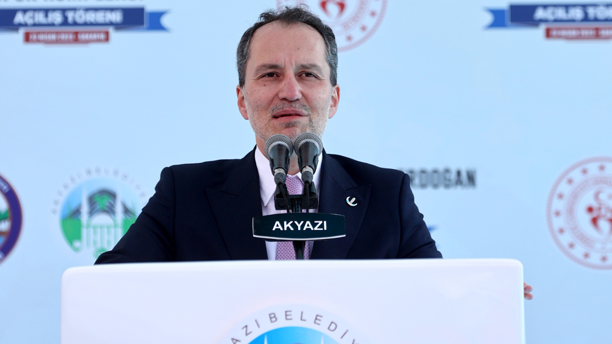 Fatih Erbakan'dan 7'li koalisyona: Millet en g�zel cevab� sand�kta verecektir