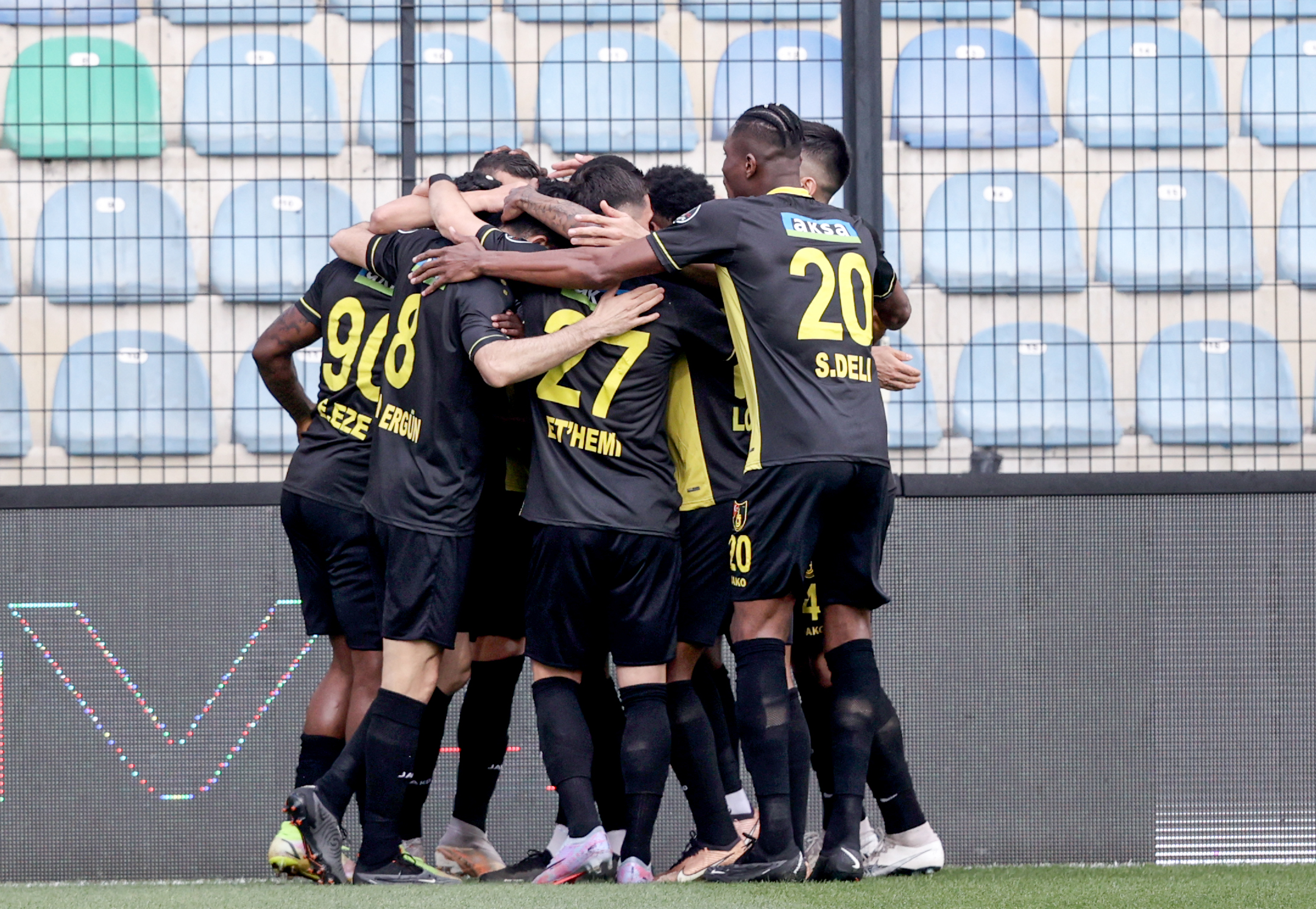 �stanbulspor, Fenerbah�e'ye konuk oluyor