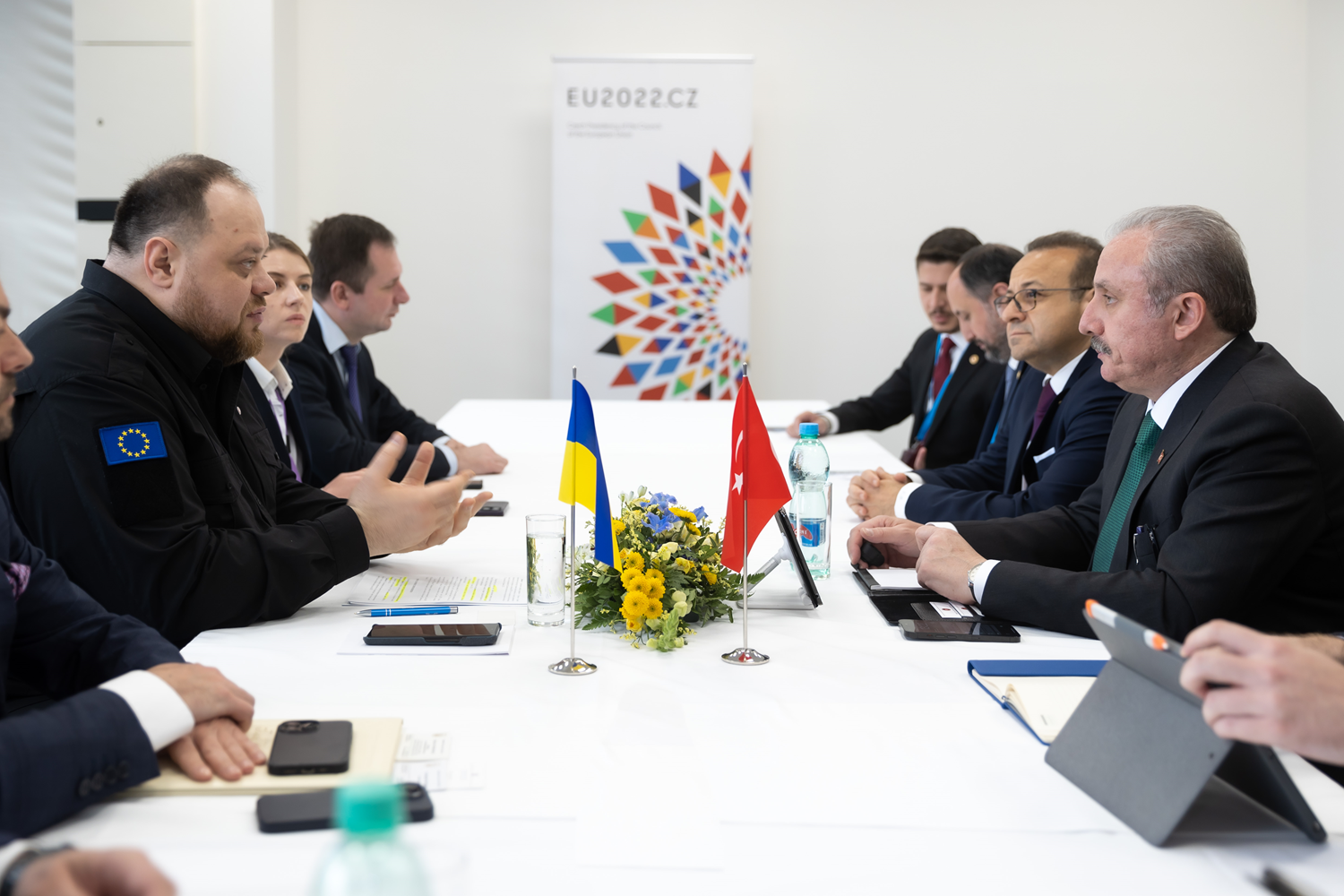 TBMM Ba�kan� �entop, �ekya'da Ukrayna Meclis Ba�kan� ile g�r��t�