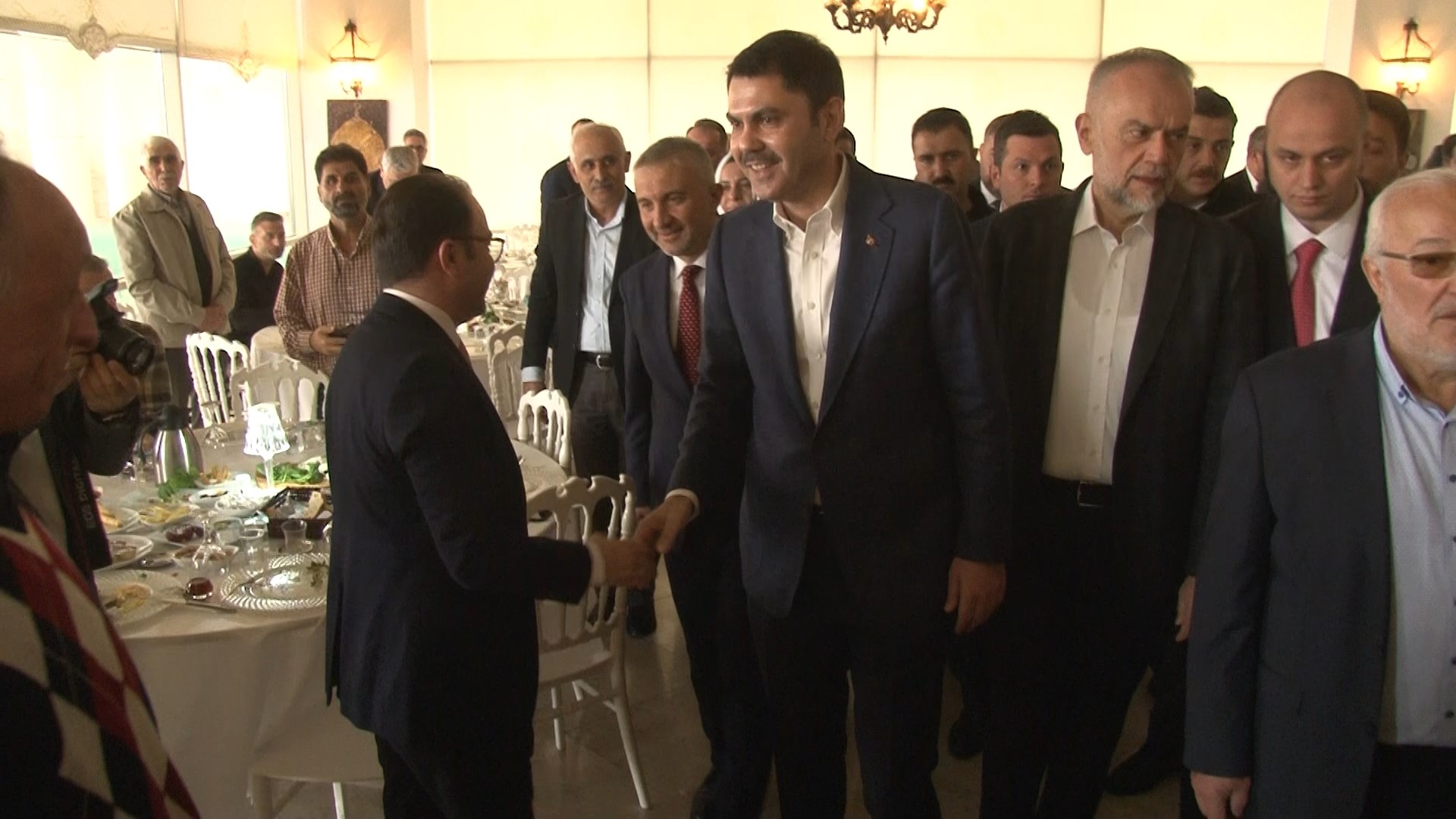 Bakan Kurum: �ekmek�y'de bug�n, k�pr�l� kav�ak projemizin temelini ataca��z