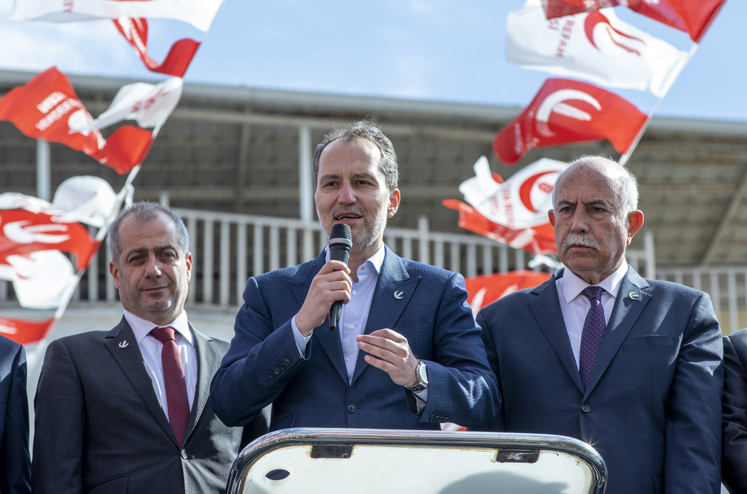 Erbakan'dan K�l��daro�lu'na '300 milyar dolar' tepkisi