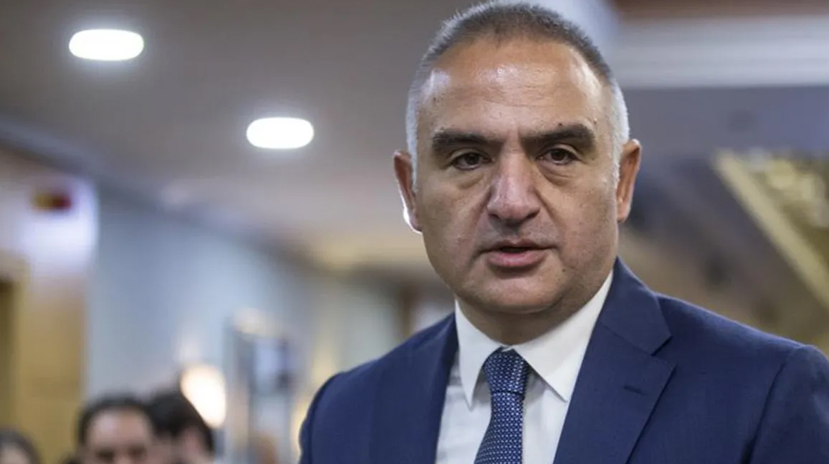 Bakan Ersoy: Bir ay i�inde 30 bin konteyner hedefimiz var