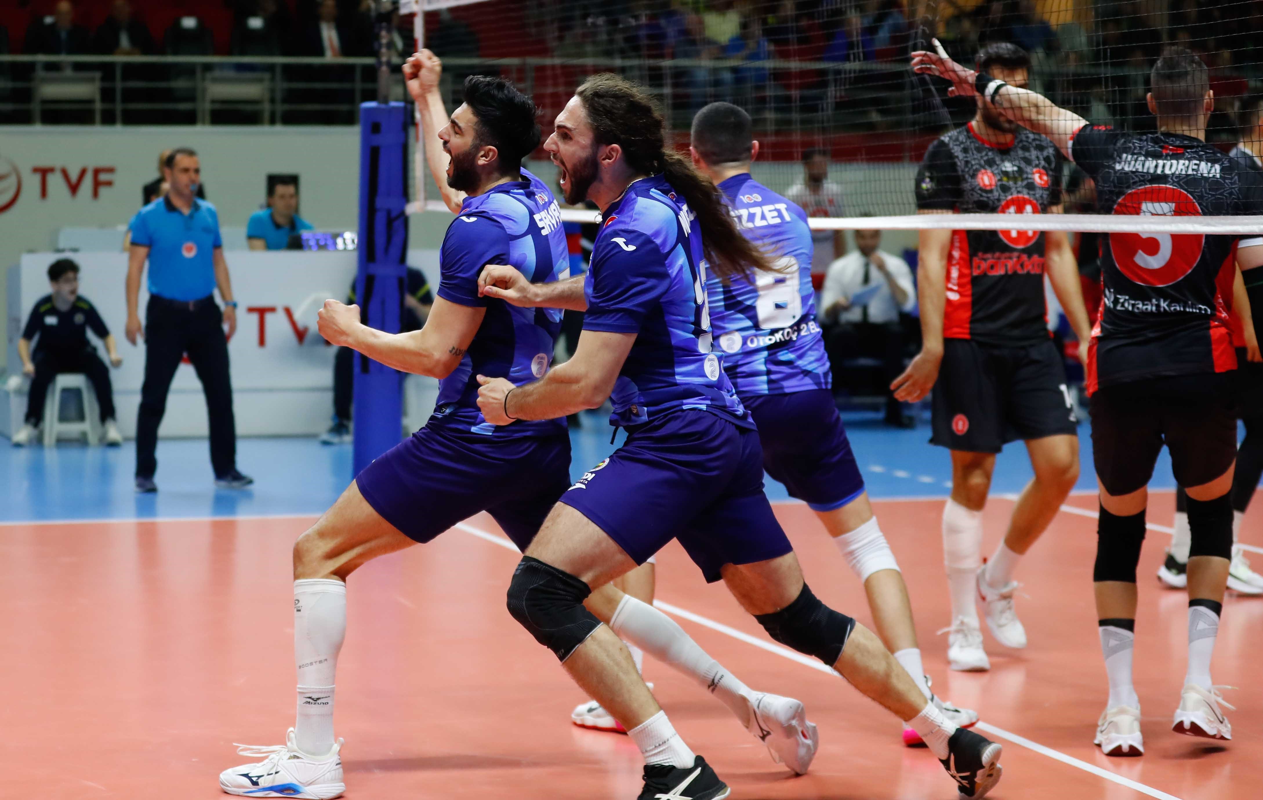 Fenerbah�e HDI Sigorta, Ziraat Bankkart'� 3-1'lik skorla yendi