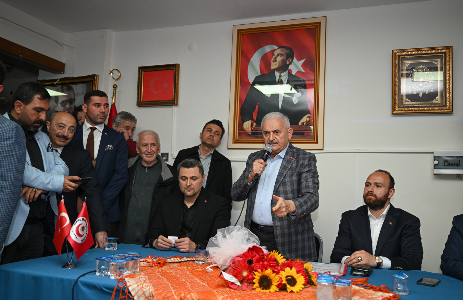 Binali Y�ld�r�m: 14 May�s'ta �yle bir ses verece�iz ki bunlar sokakta dahi gezemeyecekler