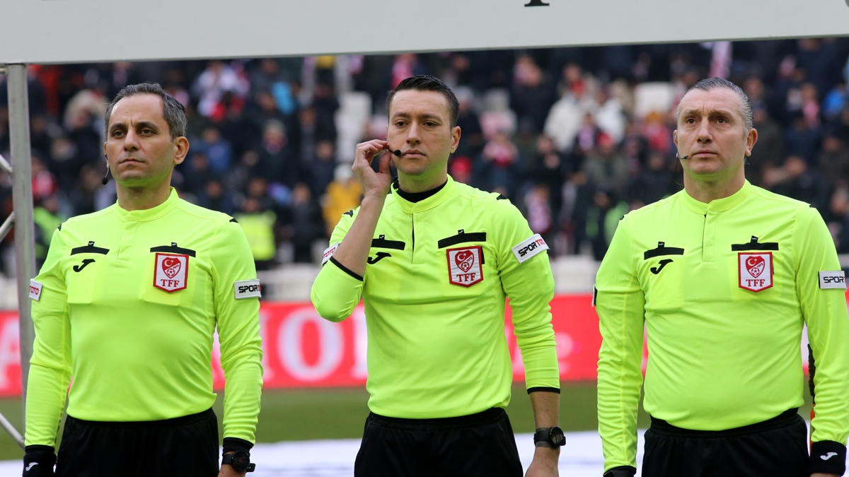 Sivasspor - Fenerbahe mann hakemi belli oldu