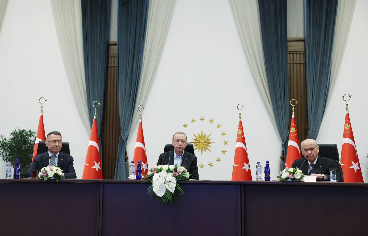 Adana 15 Temmuz K�pr�s� a��ld�... Ba�kan Erdo�an: As�rl�k hayalleri ger�ekle�tirecek ad�mlar at�yoruz