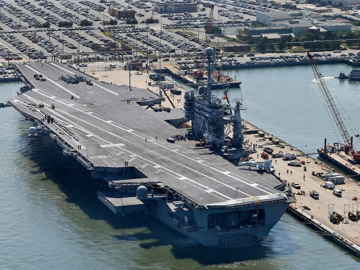 ABD'nin u�ak gemisi USS George Washington, 2024'te Japonya'ya 2. kez konu�land�r�lacak