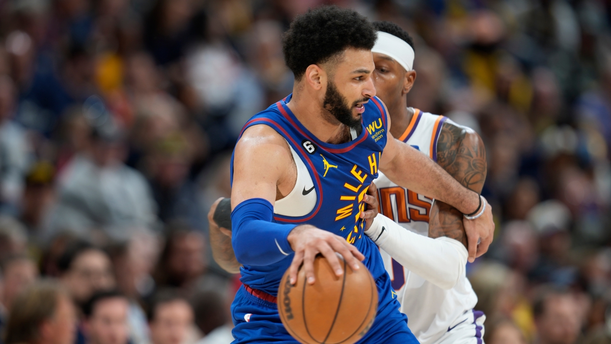Denver Nuggets evinde Phoenix Suns' yenerek serinin ilk man kazand