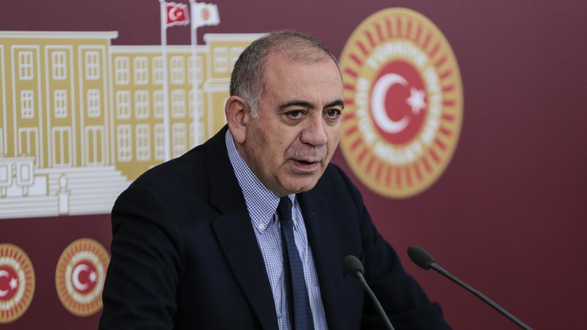 CHP'li Grsel Tekin dini bilgilere yeni boyut getirdi! ''Alevilik ok kymetli bir dindir''
