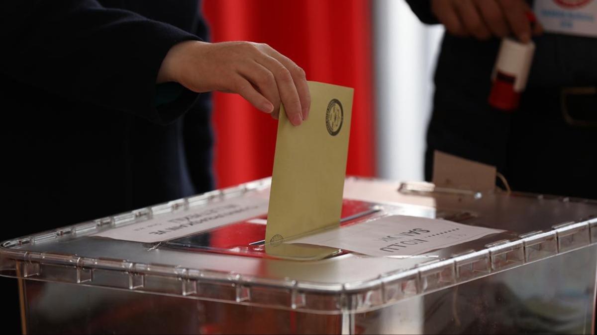 Yurt dnda seimlere katlm rekor krmaya devam ediyor