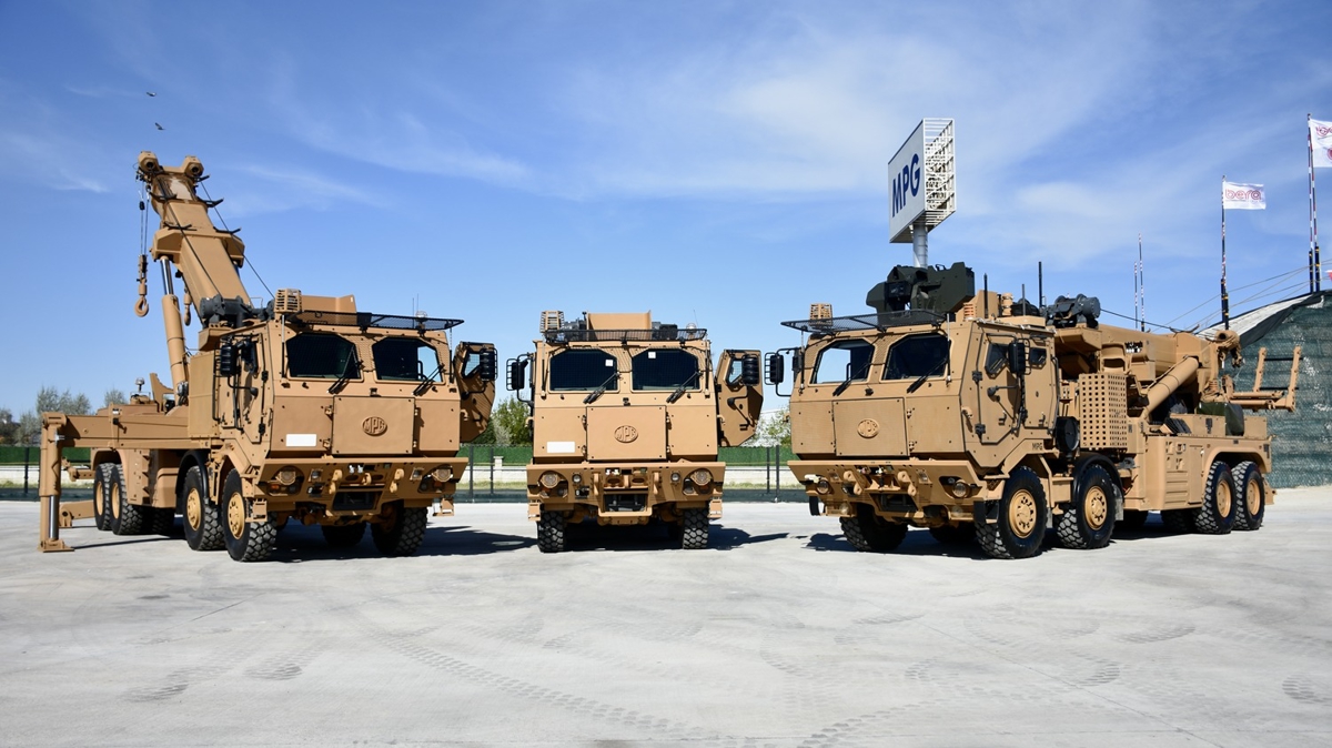 Muadillerinden ok daha stn! 8x8 TKA resmen teslim edildi