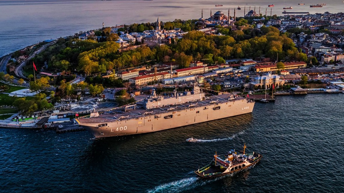 TCG Anadolu Ege yolunda