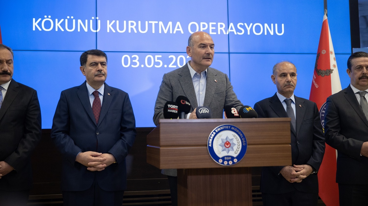 Bakan Soylu operasyonu canl yaynda duyurdu: 524 kii yakaland