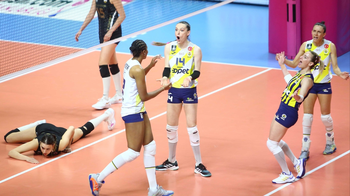 Fenerbahe Opet seride avantaj yakalad