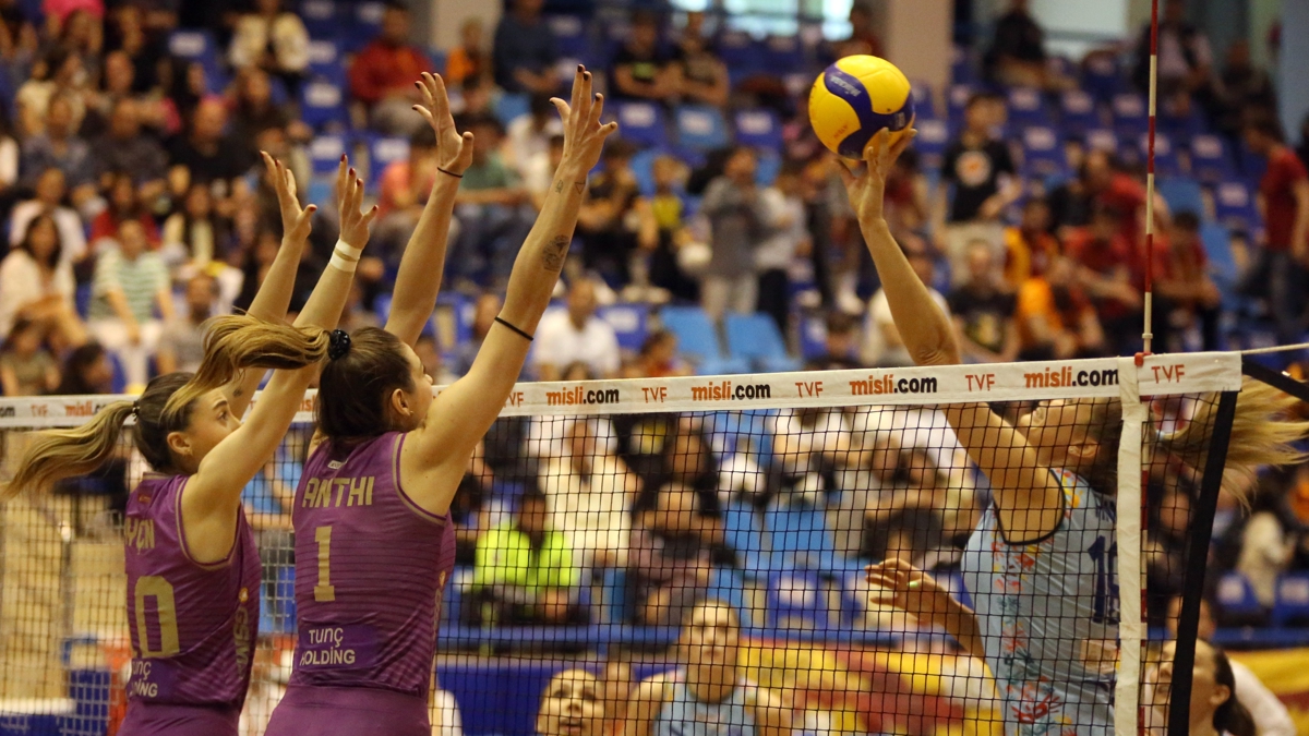 Galatasaray HDI Sigorta, Aydn Bykehir Belediyespor'u malup etti