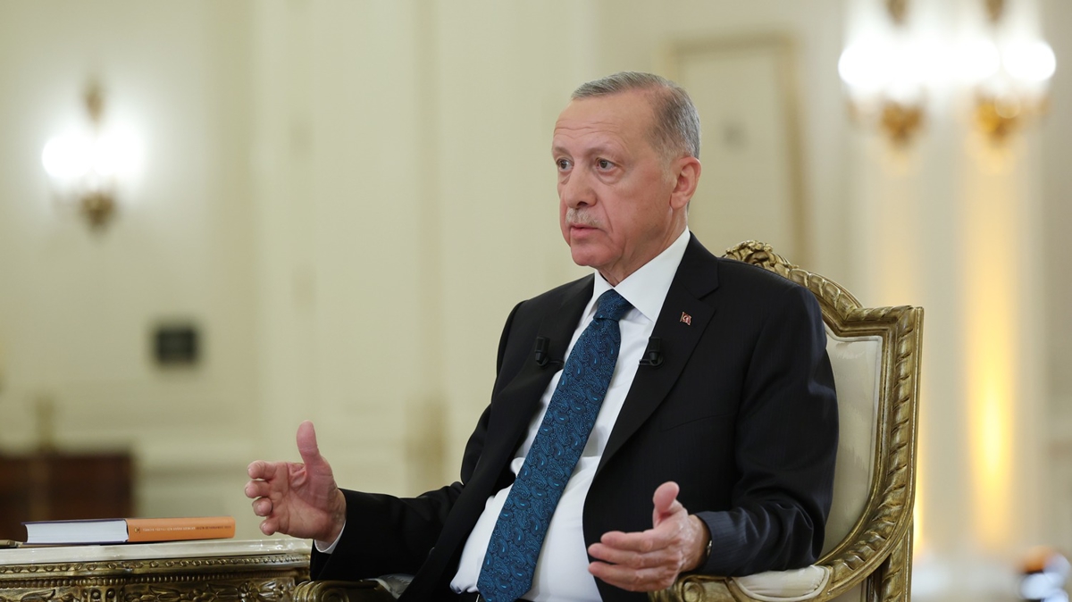 Cumhurbakan Erdoan'dan Kldarolu'na: Bat'dan aferin almak iin deme vermi