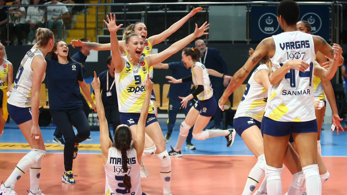 Fenerbahe Opet, Sultanlar Ligi'nde finale ykseldi