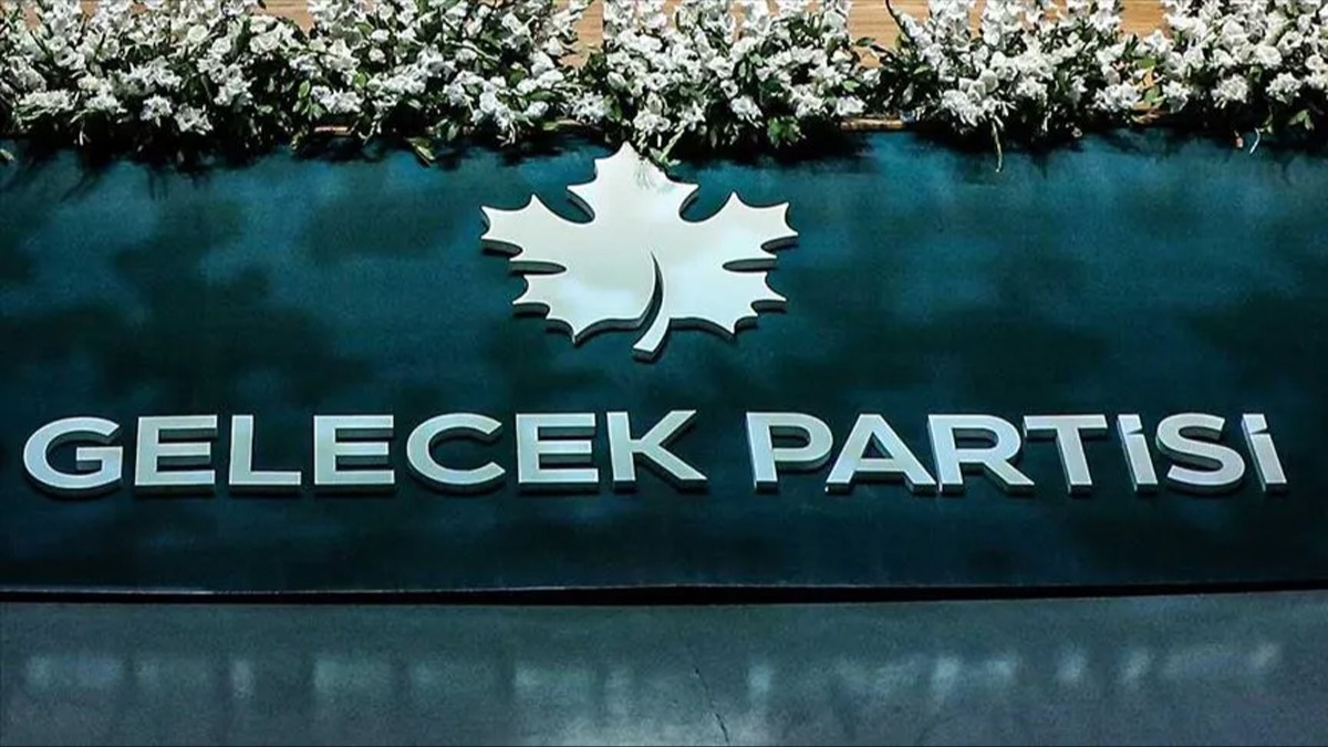 Gelecek Partisi'nde deprem! Onlarca kii birden AK Parti'ye katld