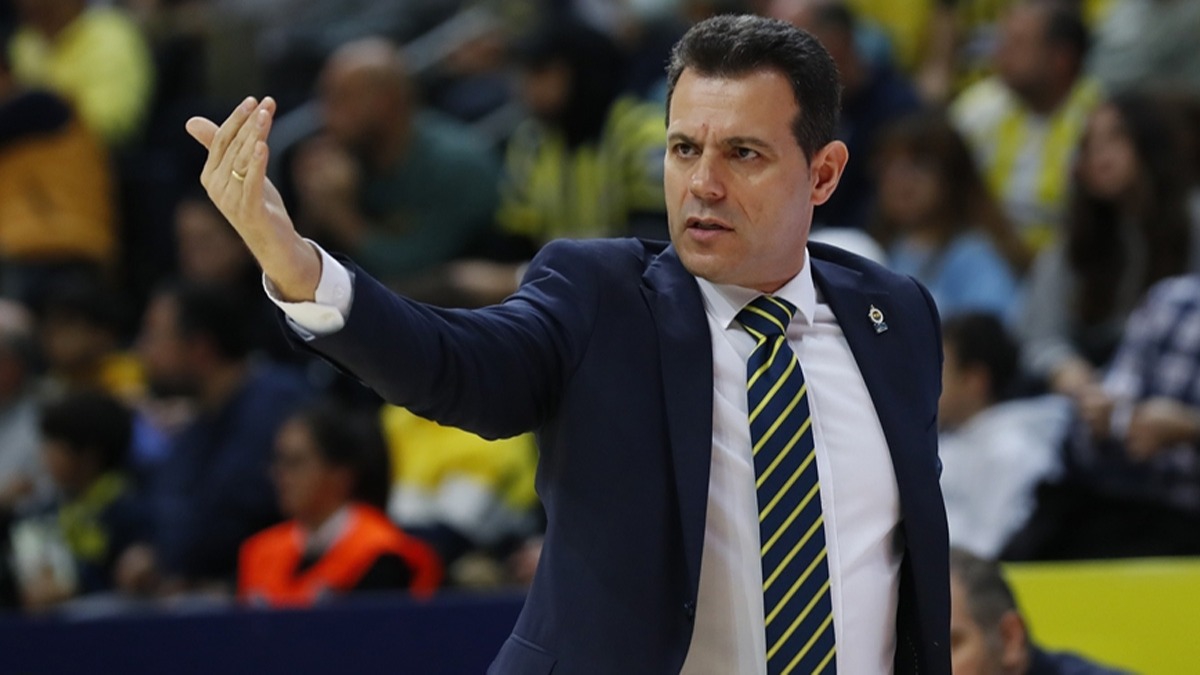 Dimitris Itoudis: Bu seviyeye ait olduumuzu kantladk