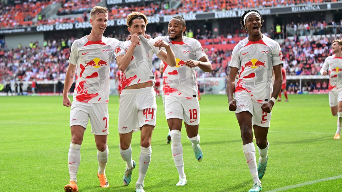 Leipzig, ampiyonlar Ligi biletini kapt