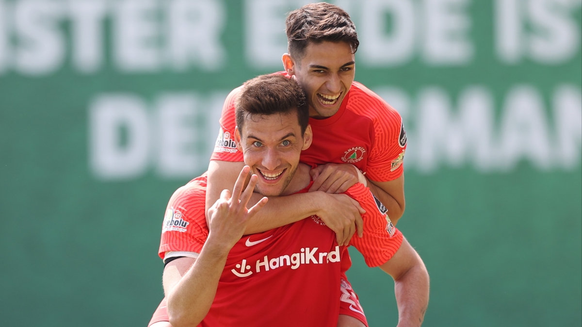 Umut Nayir ov yapt, mraniyespor farkl kazand
