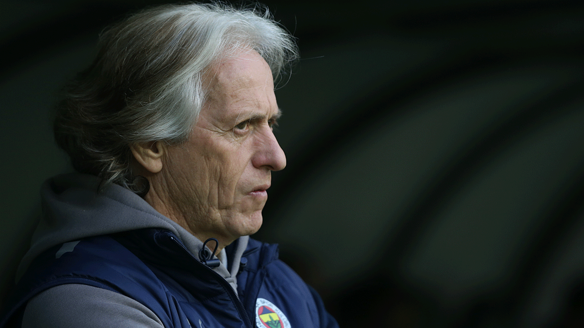 Jorge Jesus'a byk tepki! Fenerbahe'de keyifler kat