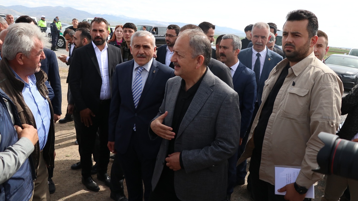 AK Parti'li zhaseki: Doru bildiimiz yolda azimle yryeceiz