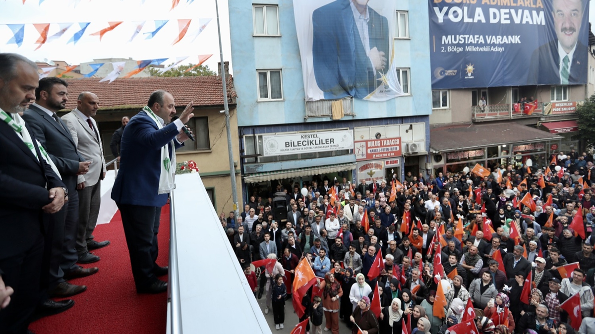 Bakan Varank: Bu gzel vatann altna dinamit koymaya alyorlar