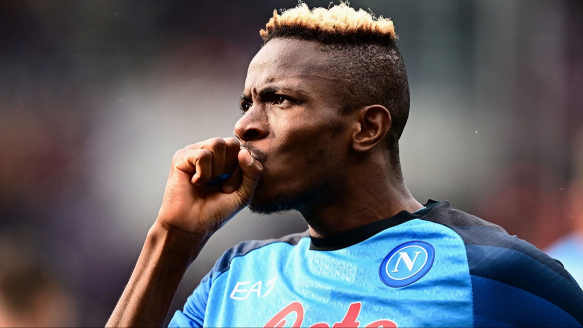 Napoli'de srpriz Victor Oshimen gelimesi! Resmen imzalyor 