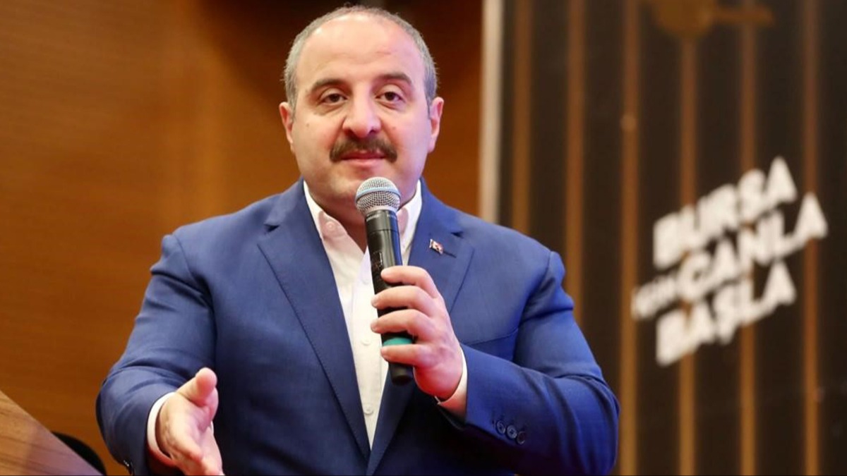 Bakan Varank: Kldarolu'nun FET'yle birliktelii bundan daha aikar olamazd