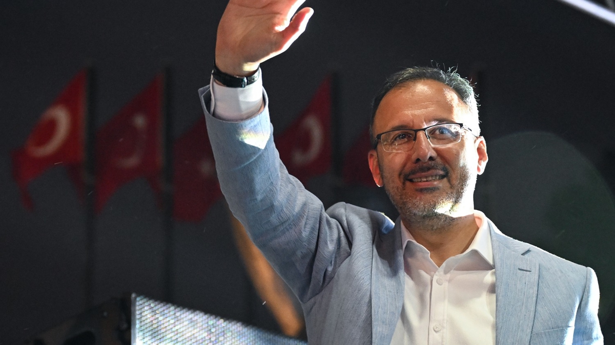 Bakan Kasapolu: Roman kardelerimizle bu yolu yrmek heyecanlarn en bydr