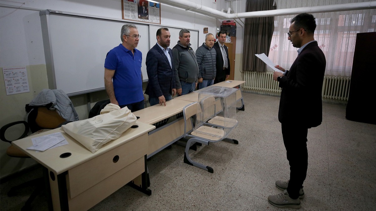 Sandk grevlileri yemin ederek greve balad