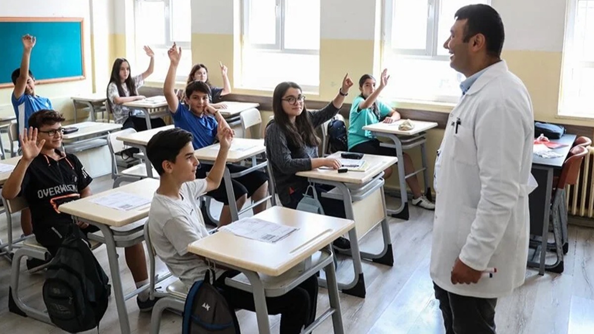 77 bin 647 depremzede renci okuluna geri dnd 