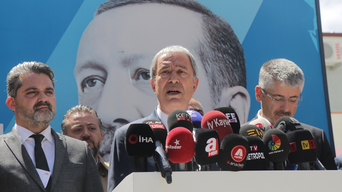 Bakan Akar'dan 'Sinan Oğan'la ittifak olacak mı?' sorusuna cevap