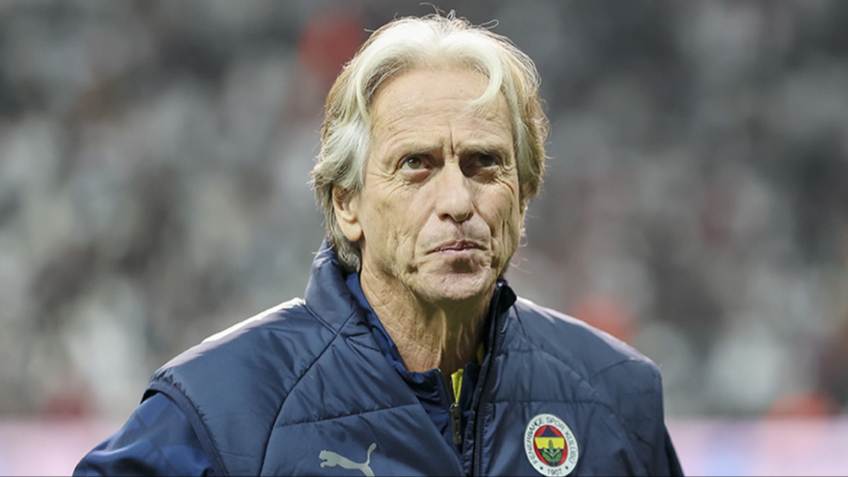 Yldz oyuncu Jorge Jesus'a ate pskrd! ''Yedek bile grmek istemedi''  